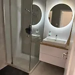 아파트 Capitis